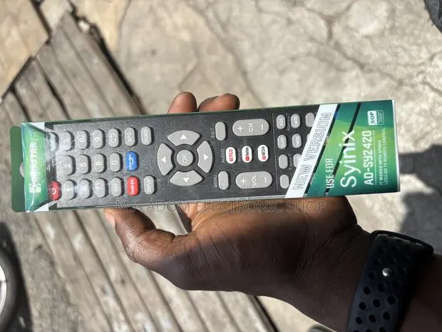 Syinix Universal Led Tv Remote Control And · Photo 1
