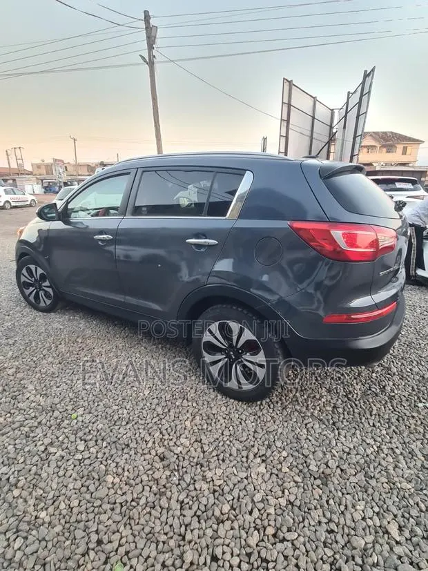 Kia Sportage SX 4dr SUV (2.0L 4cyl Turbo 6A) 2016 Gray