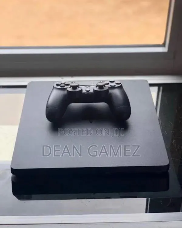 Ps4 Slim Loaded With Top 7 Games Plus All Accessories