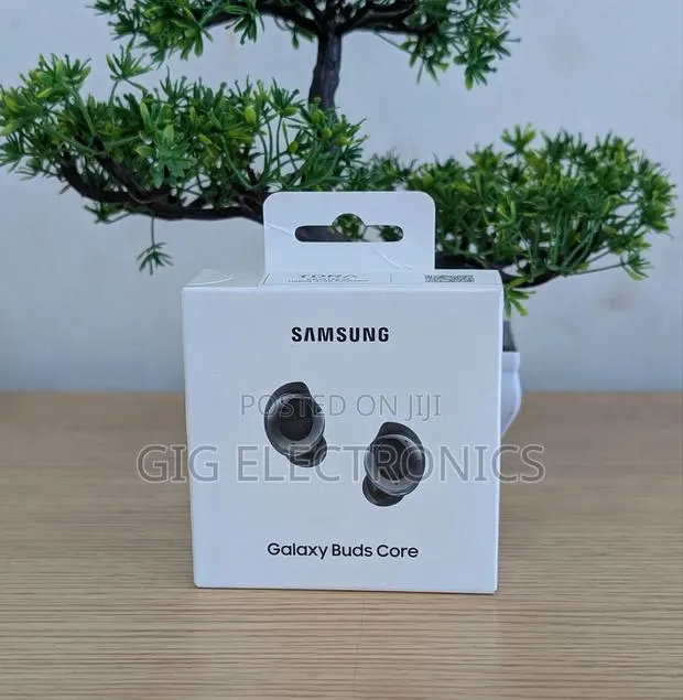 Galaxy Buds Core True Wireless Earbuds - Black · Photo 1