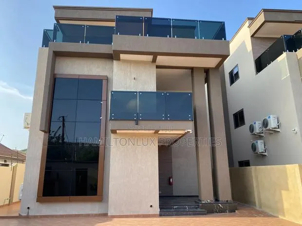 5bdrm Mansion in East Legon, Ghana Link Area for rent · Photo 1