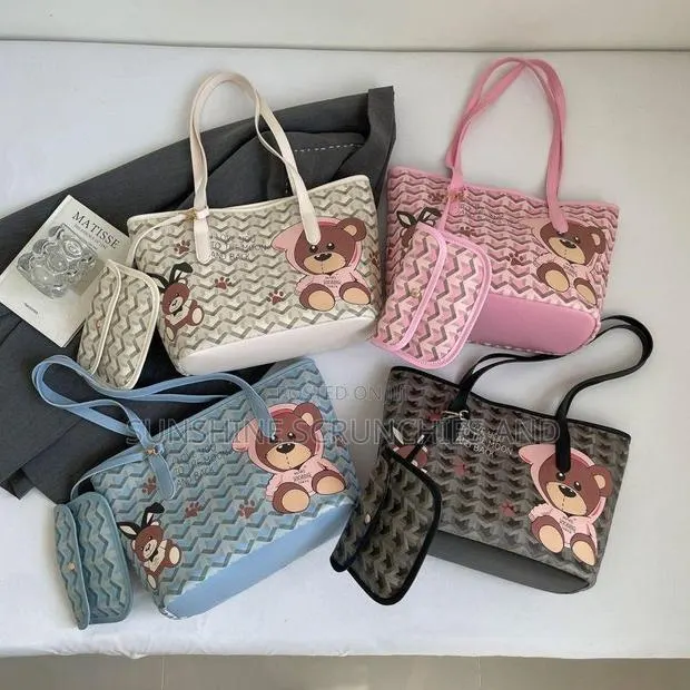 Leather Tote Bags · Photo 1