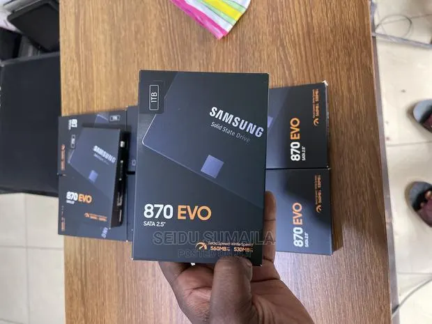 Samsung Sata 1tb SSD · Photo 1