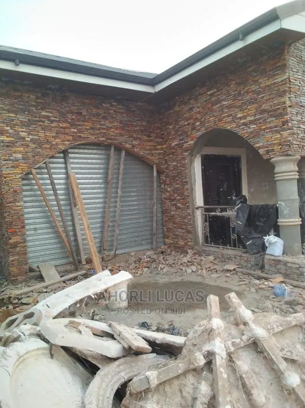 Ligit, True, and Real Stone Layer · Photo 1
