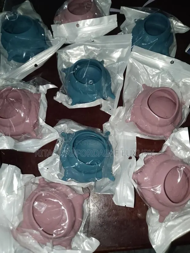 Clearance Sales Pet Milk Feeder · Photo 1