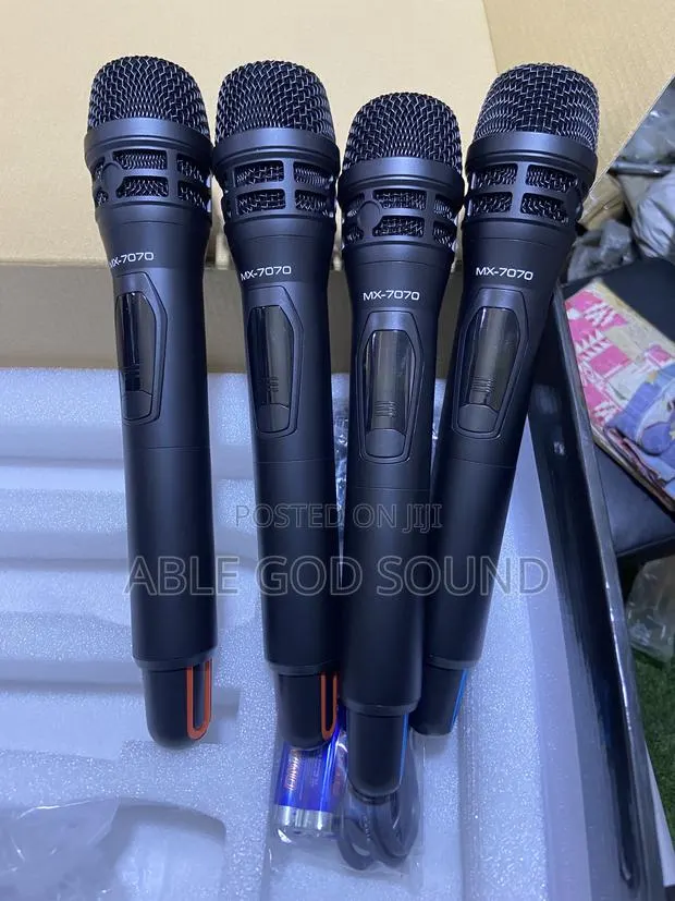 Mx 7070 Digital Shure 4 in 1 Wireless Microphone · Photo 1