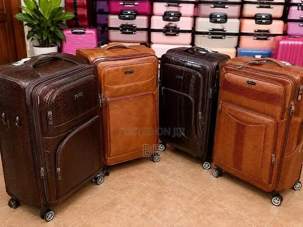 Leather Bag: Ghc1,300 for All the 4 Pieces · Photo 1