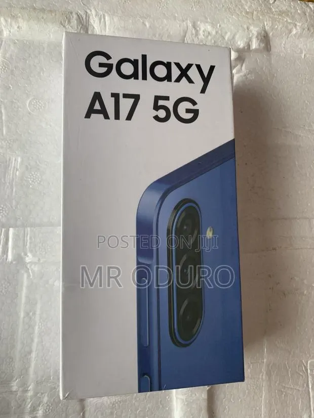 New Samsung Galaxy A17 5G 256 GB Blue · Photo 1