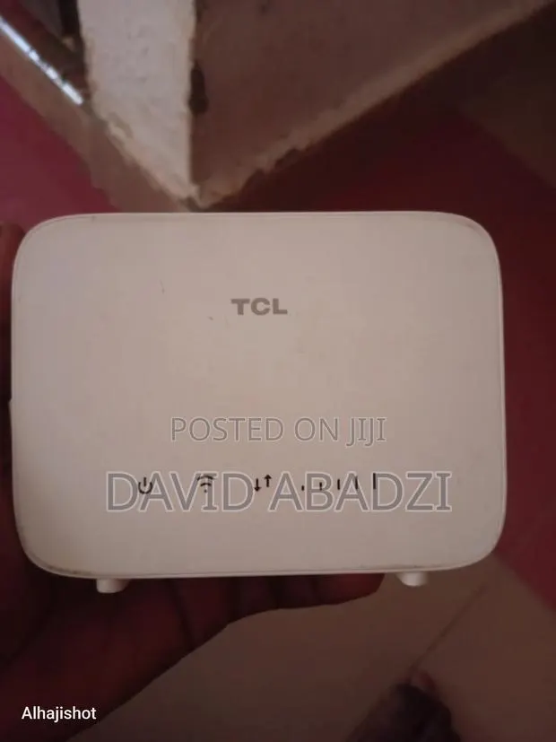 TCL Router · Photo 1