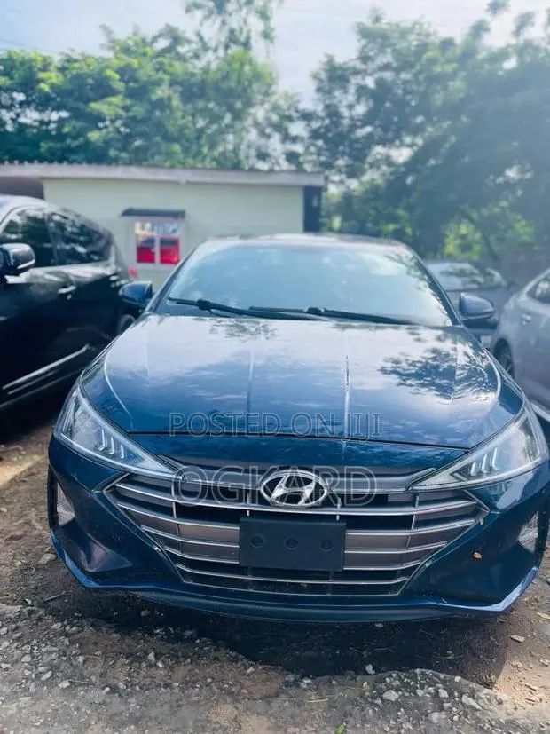Hyundai Elantra Limited 2019 Blue · Photo 1