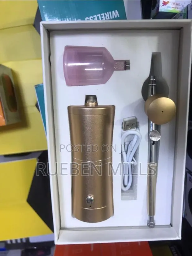 Latest Electronic Air Brush Hair and Nails Spray Machine · Photo 1