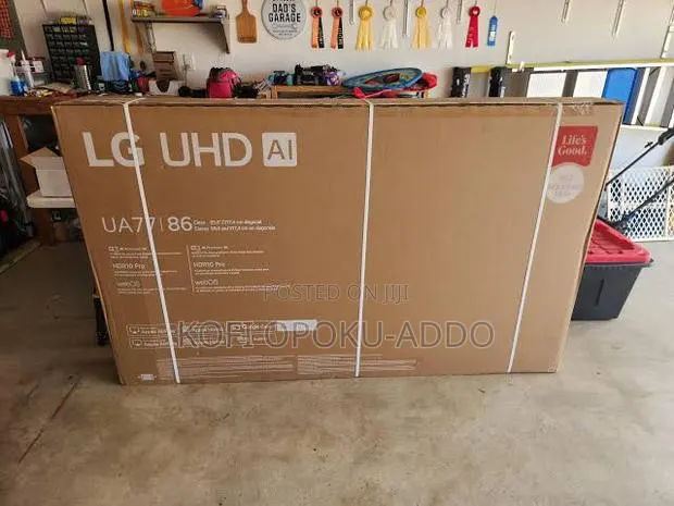 LG 86" Uhd Smart TV · Photo 1