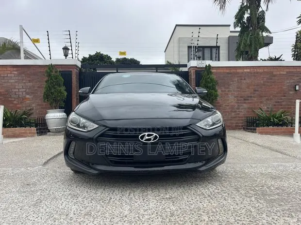 Hyundai Elantra 2017 Black · Photo 1