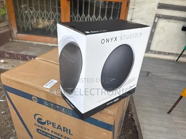 Harman Kardon Onyx Studio 9 Immersive Sound Experience · Photo 1