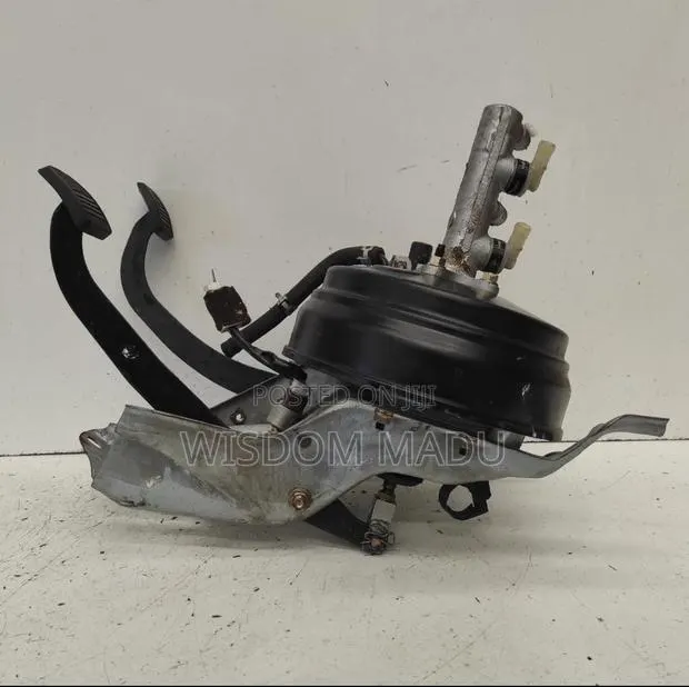 H100 Brake Booster · Photo 1
