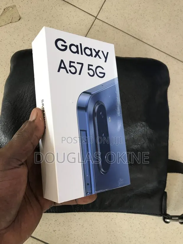 New Samsung Galaxy A57 256 GB Black · Photo 1