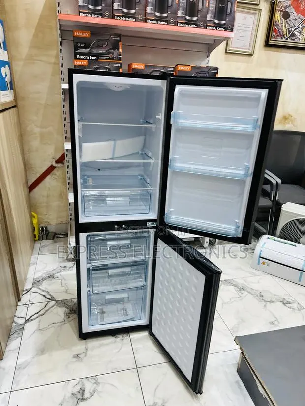 Ultra Modern Sleek Nasco Double Door 132l Fridge · Photo 1
