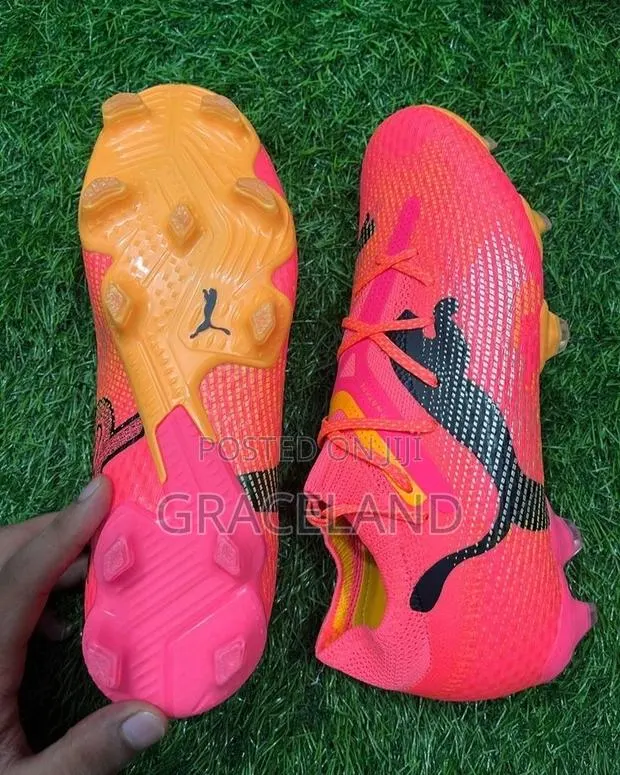 This Is Original Puma Football Boots · Photo 1