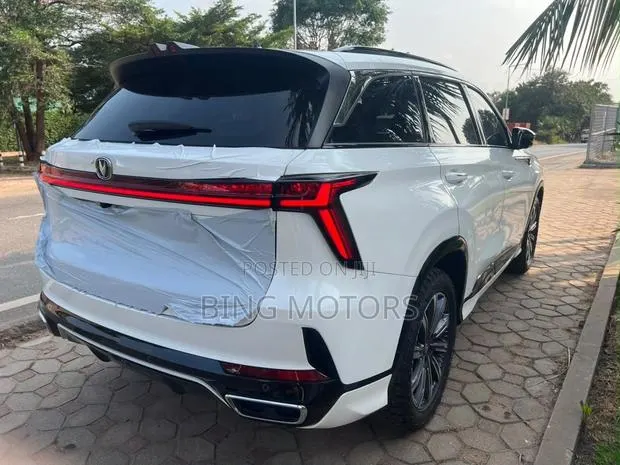 Changan CS75 2024 White · Photo 1