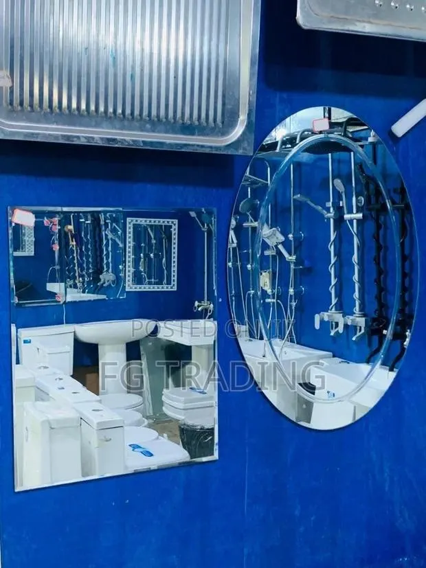 Bathroom Mirror - Plain Mirror - Wall Mirror · Photo 1