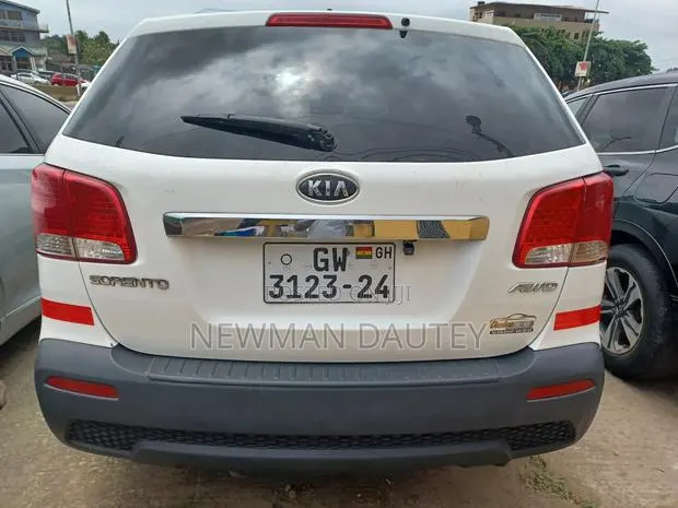 Kia Sorento 2017 White · Photo 1