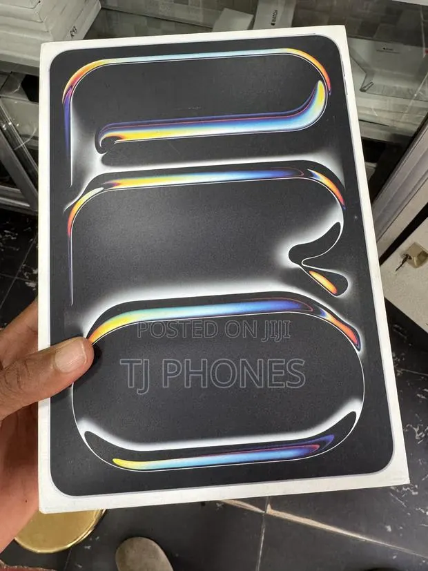 New Apple iPad Pro 11 (2025) 256 GB Black · Photo 1