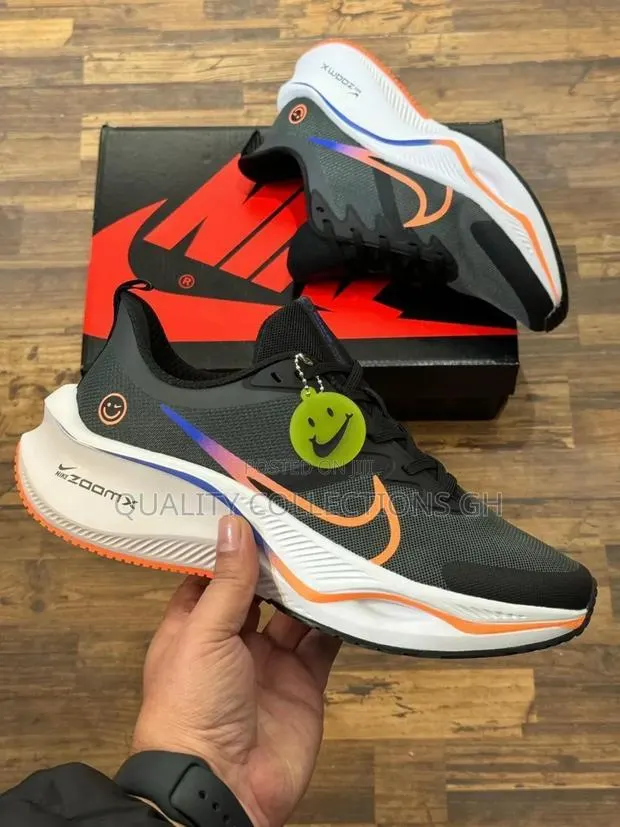 Nike Zoom React · Photo 1