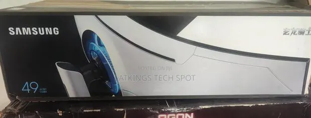 Samsung Oddessy G9 49 Inch Qled 5120*2880 240hz · Photo 1