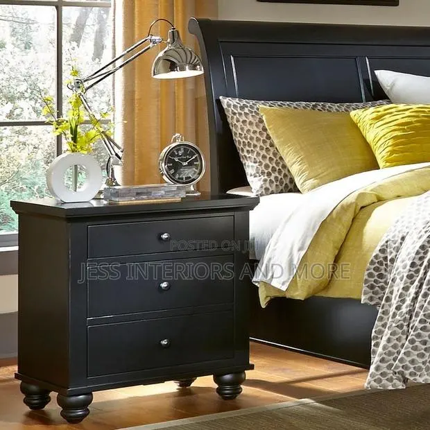 5-Piece King Storage Bedroom Set · Photo 1