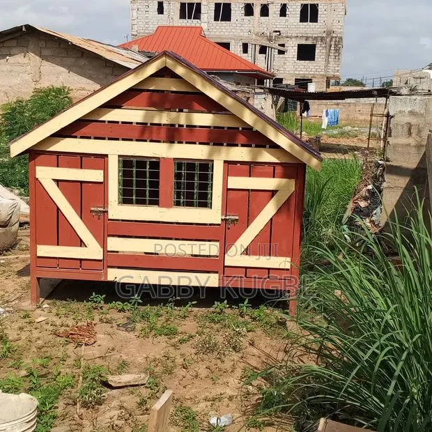 Please Buy Your Dog Kennel · Photo 1