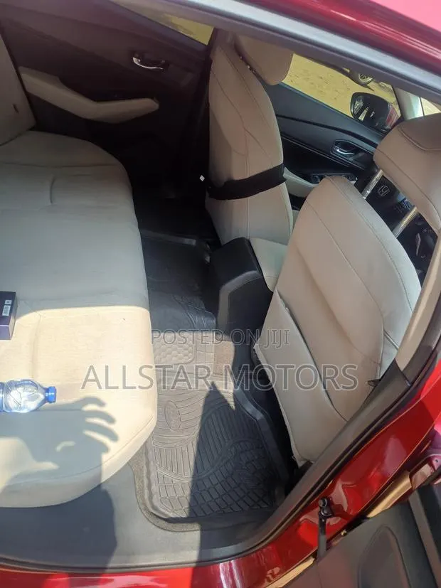 Honda Accord 2023 Red · Photo 1