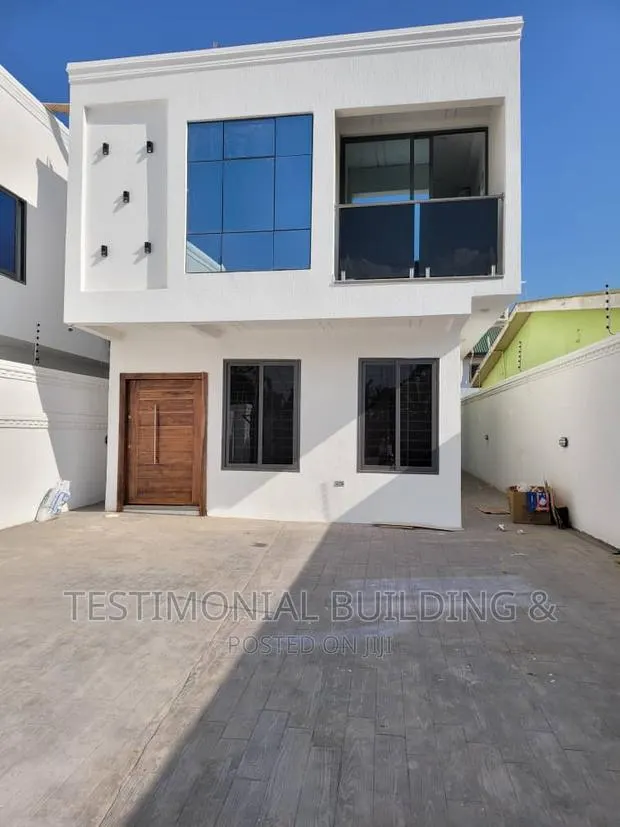 4bdrm House in Testimonial Building, School Junction for sale · Photo 1