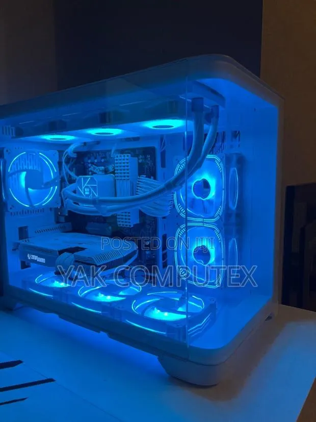 New Desktop Computer MSI Gaming 24GE 2QE 4K 32GB Intel Core i7 SSD 1T · Photo 1