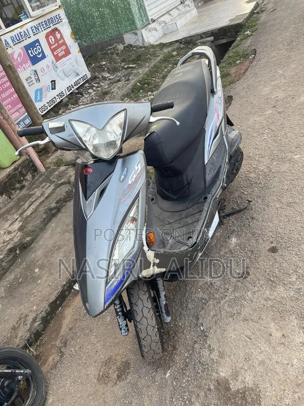 Kymco 2020 Gray · Photo 1