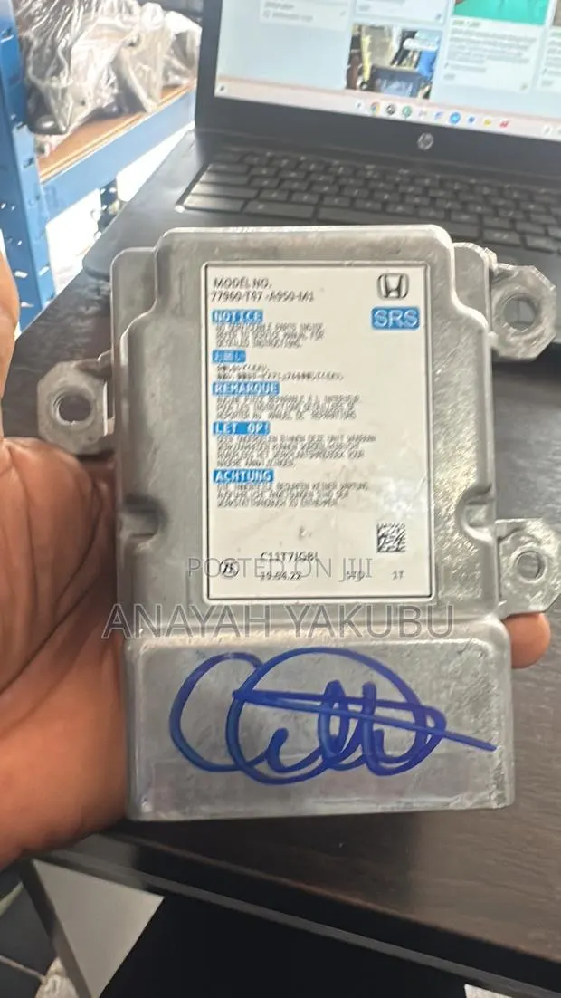 2022-25 Honda Civic SRS/Airbag Unit · Photo 1