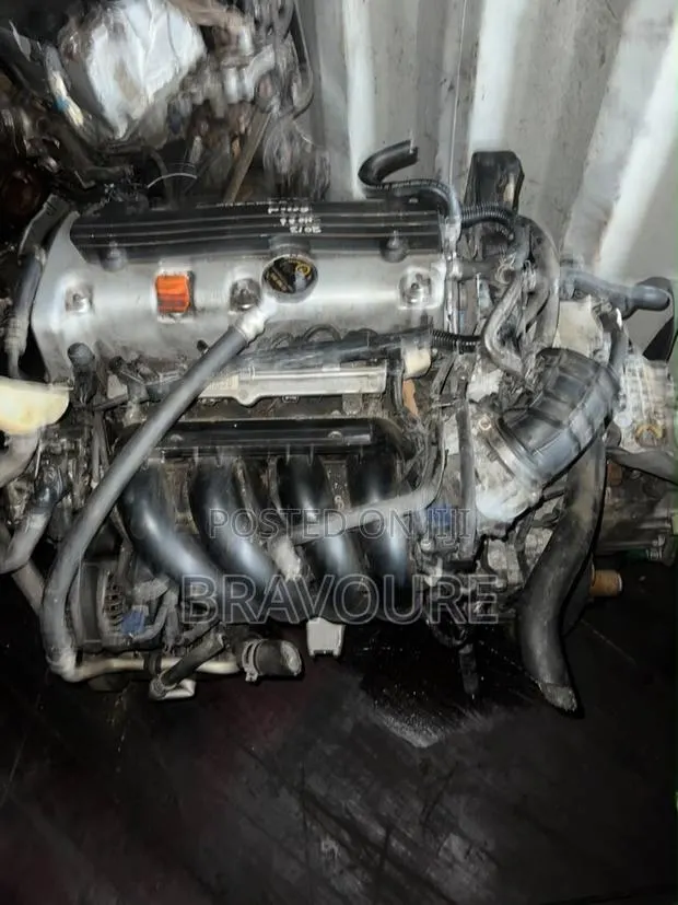 Honda Civic, Accord, Nissan Rogue and Toyota Costar Engine · Photo 1