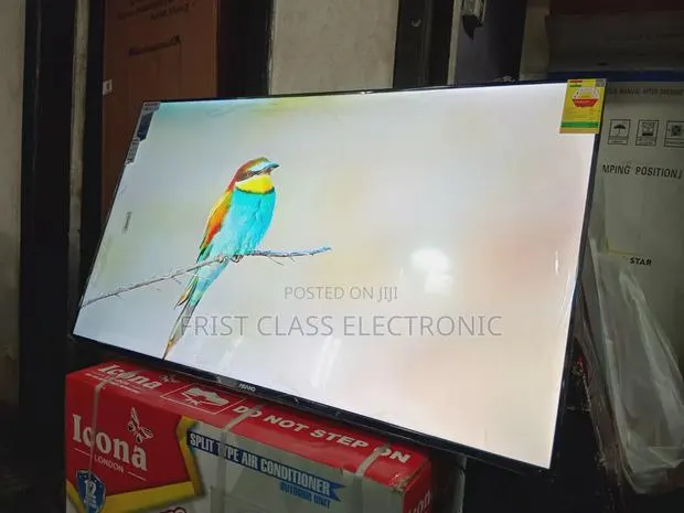 Asano 50 Smart Tv Clear Motion, Tv That Stays Smooth · Photo 1