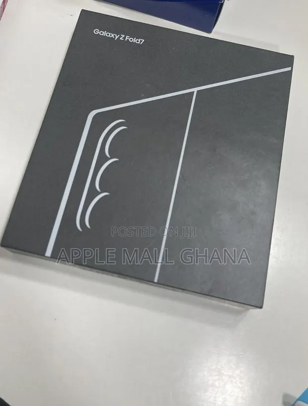 New Samsung Galaxy Z Fold7 256 GB Black · Photo 1