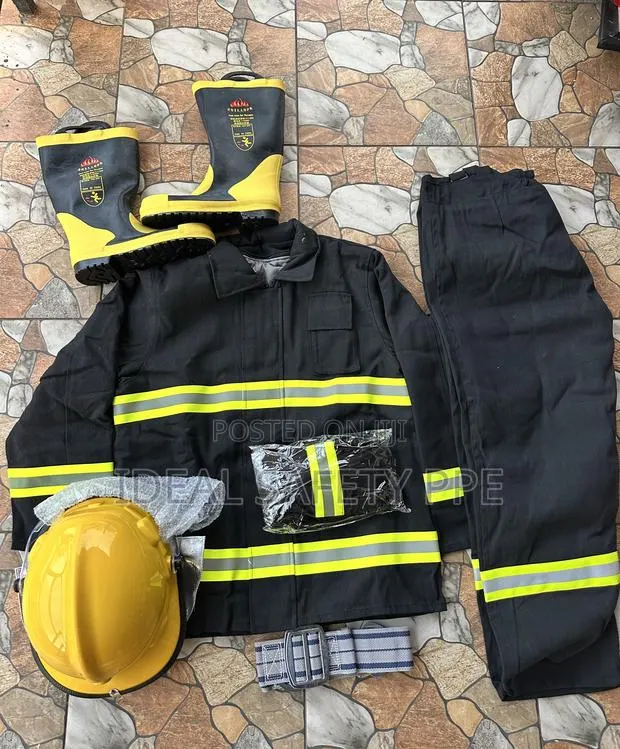 Firefighter Turnout Gear / Firefighting Ppe · Photo 1