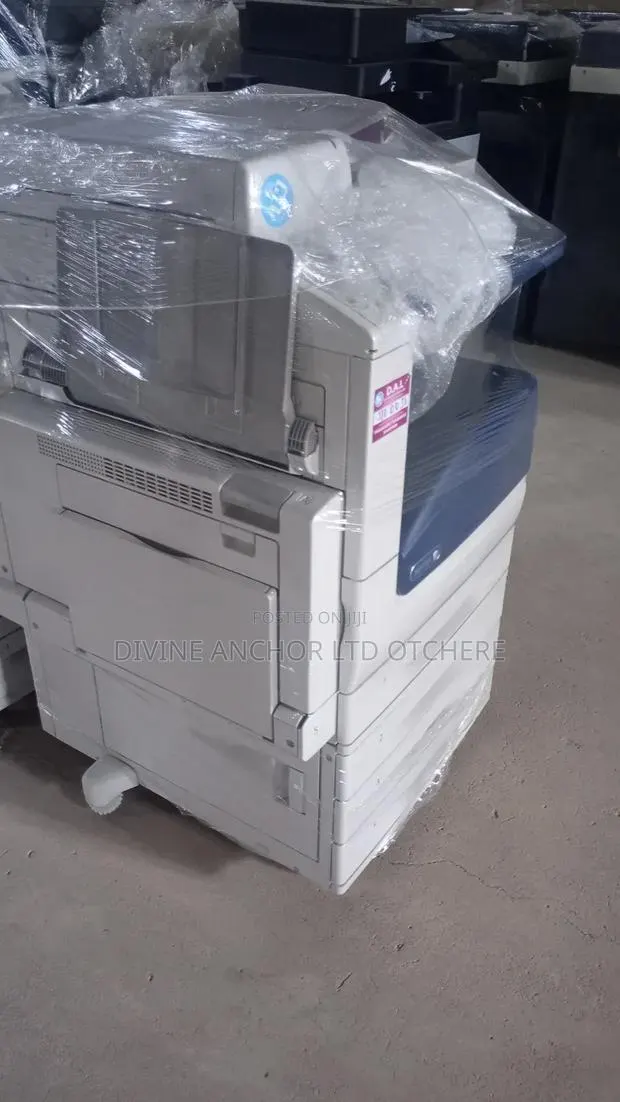 Xerox C7030 · Photo 1