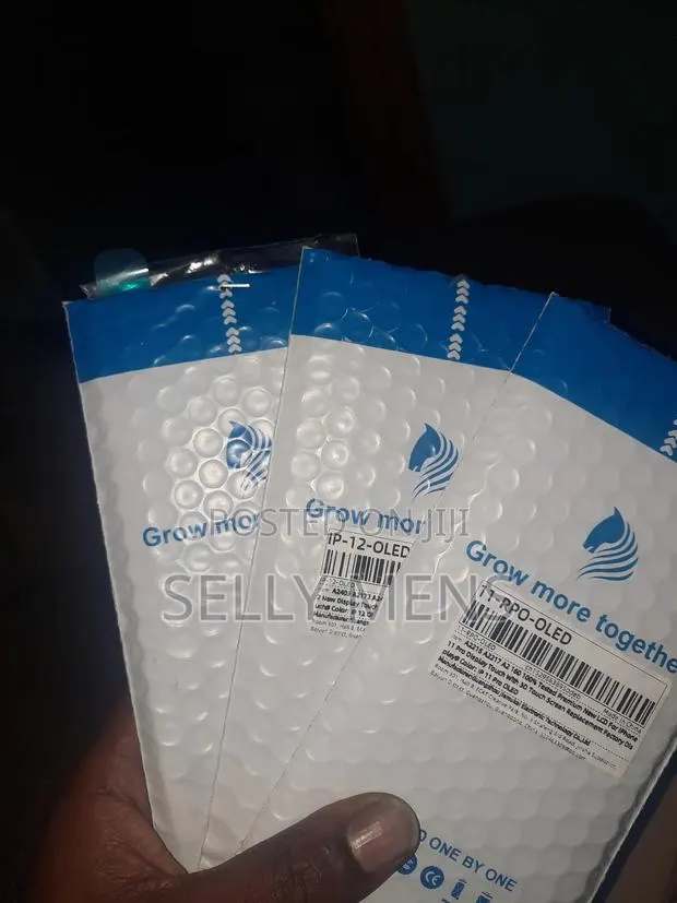 iPhone 11,11pro and 12 Original Screen for Sale · Photo 1