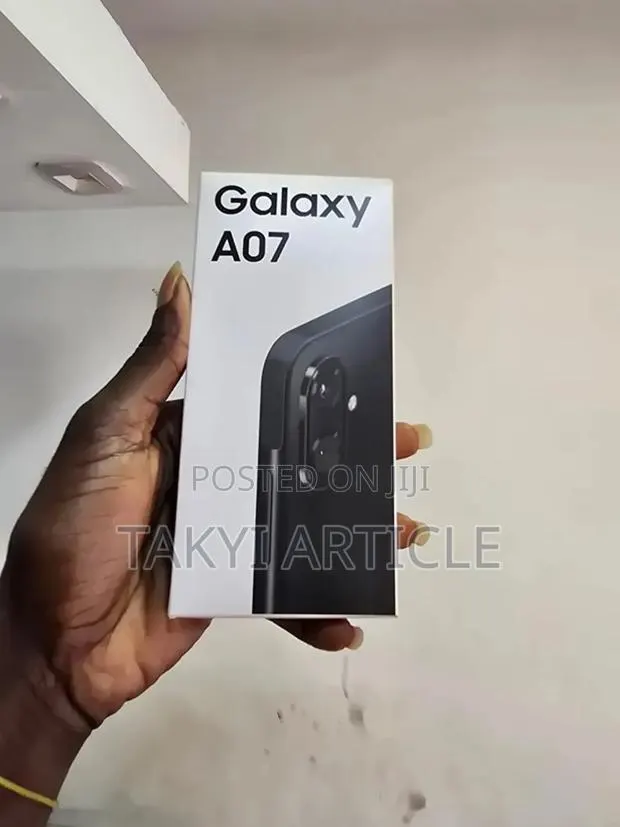 New Samsung Galaxy A07 4G 64 GB Black · Photo 2