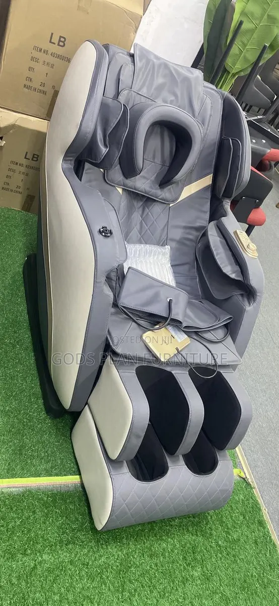 Massage Chair · Photo 1