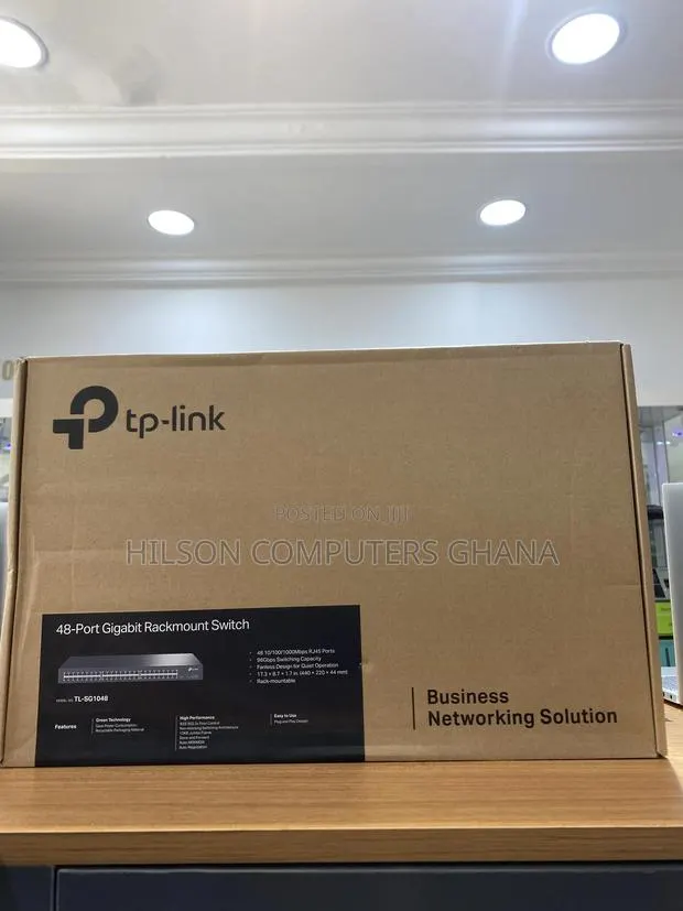 Tp-Link Tl-Sg1048 48-Port Gigabit Ethernet Switch · Photo 1