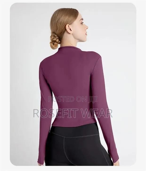 Sportswear Top · Photo 1