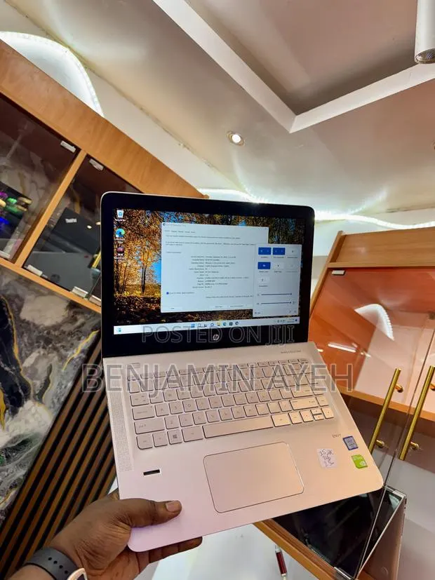 Laptop HP Envy 14 12GB Intel Core i5 SSD 256GB · Photo 1