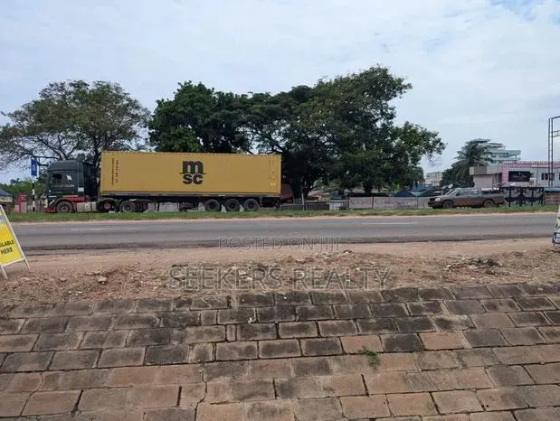 Prime Land for Sale – Labone, Accra · Photo 1
