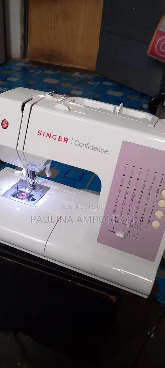 Multifunctional Sewing Machine · Photo 1