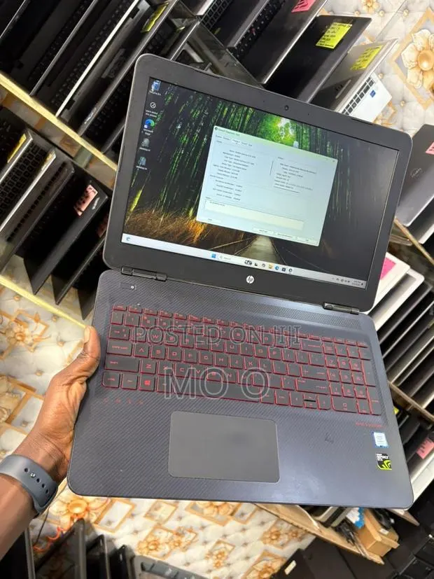 Laptop HP Omen 15 16GB Intel Core i7 SSD 512GB · Photo 1
