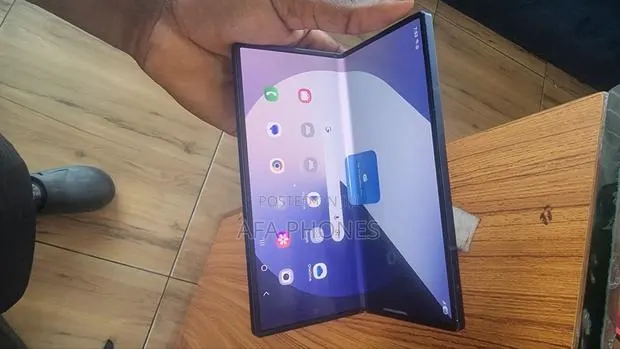 Samsung Galaxy Z Fold6 256 GB Blue · Photo 1
